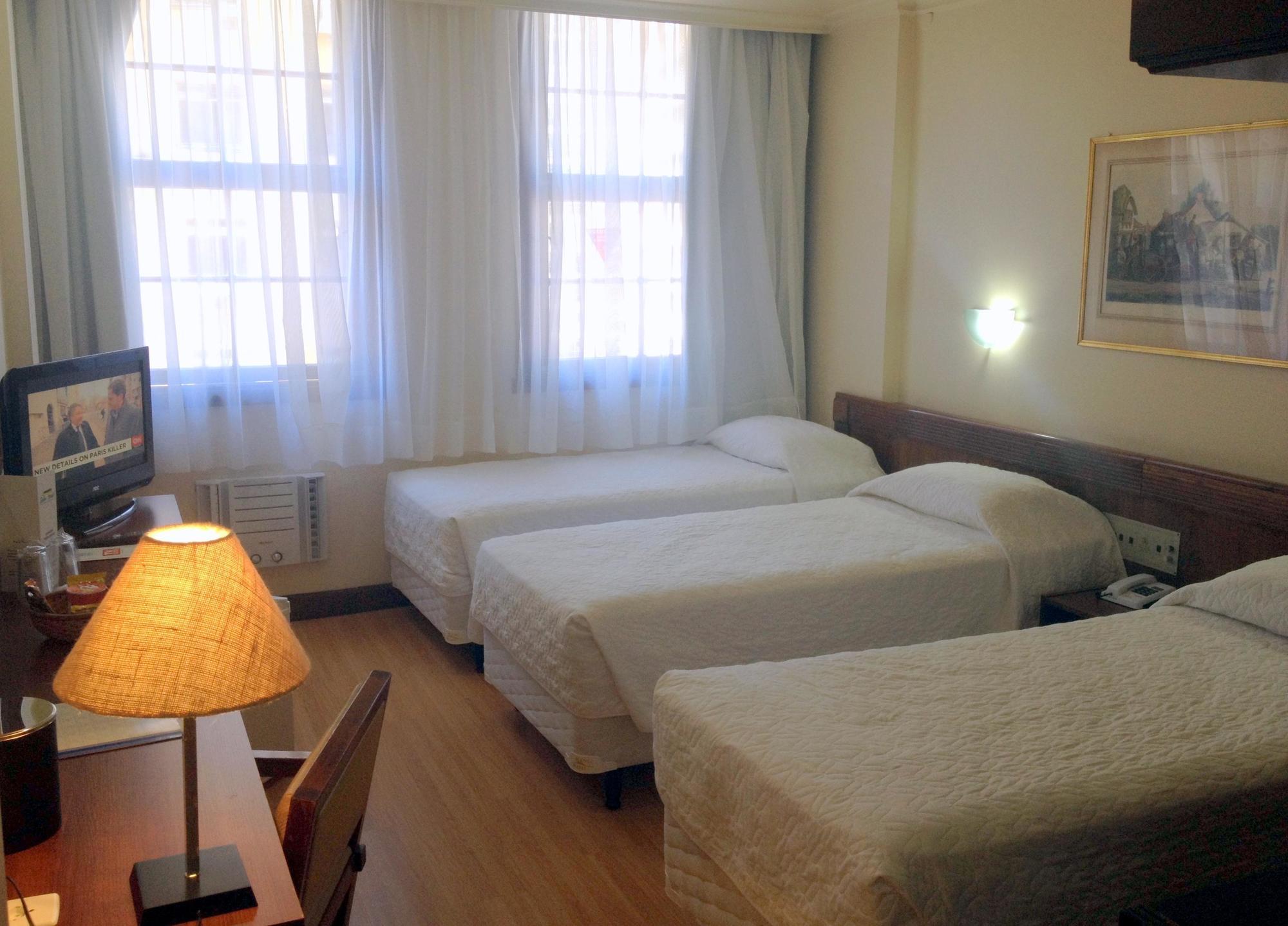 City Hotel Porto Alegre Esterno foto