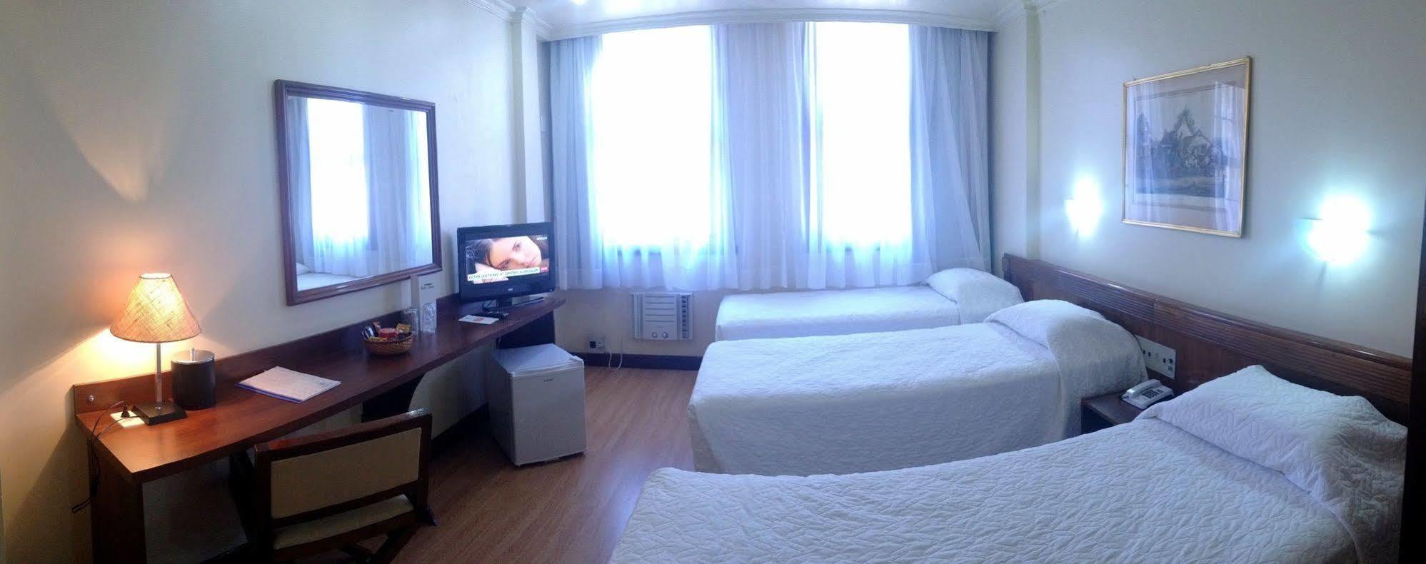 City Hotel Porto Alegre Esterno foto