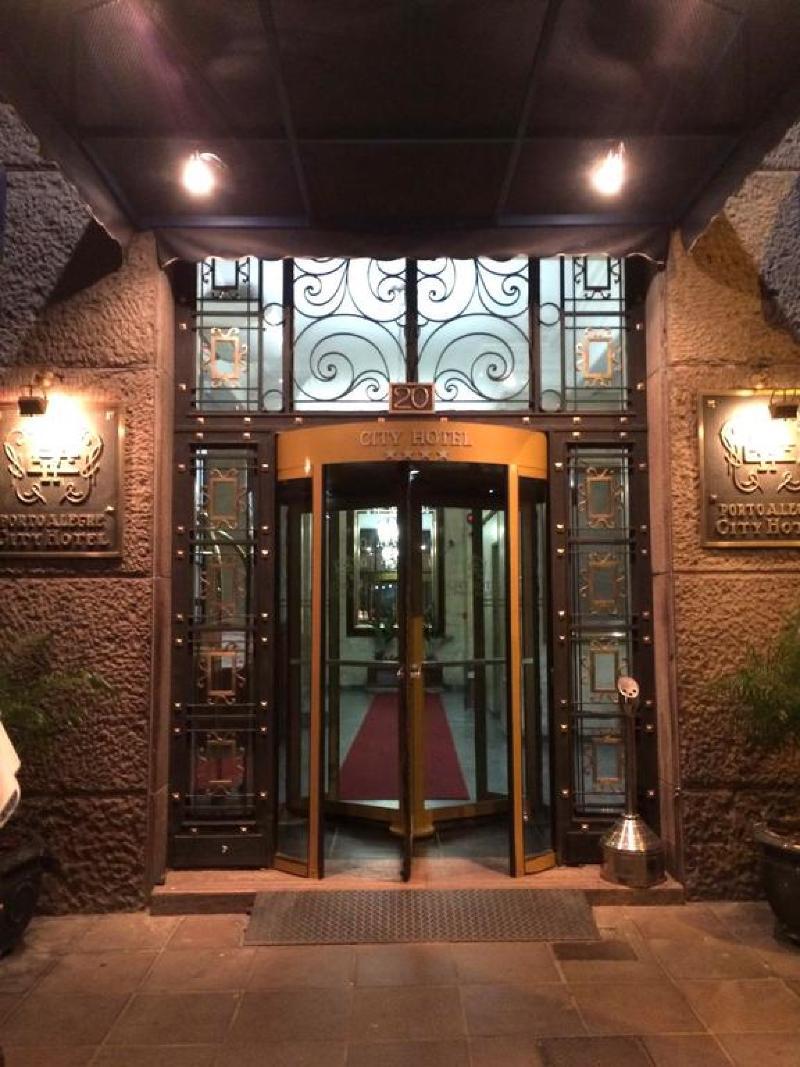 City Hotel Porto Alegre Esterno foto